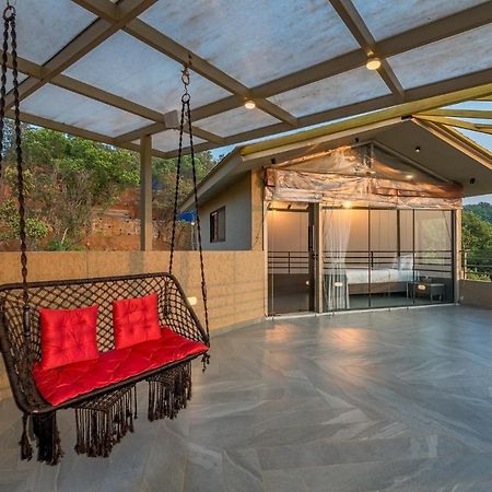 Saffronstays Heavone Trio, Lonavala Exteriör bild