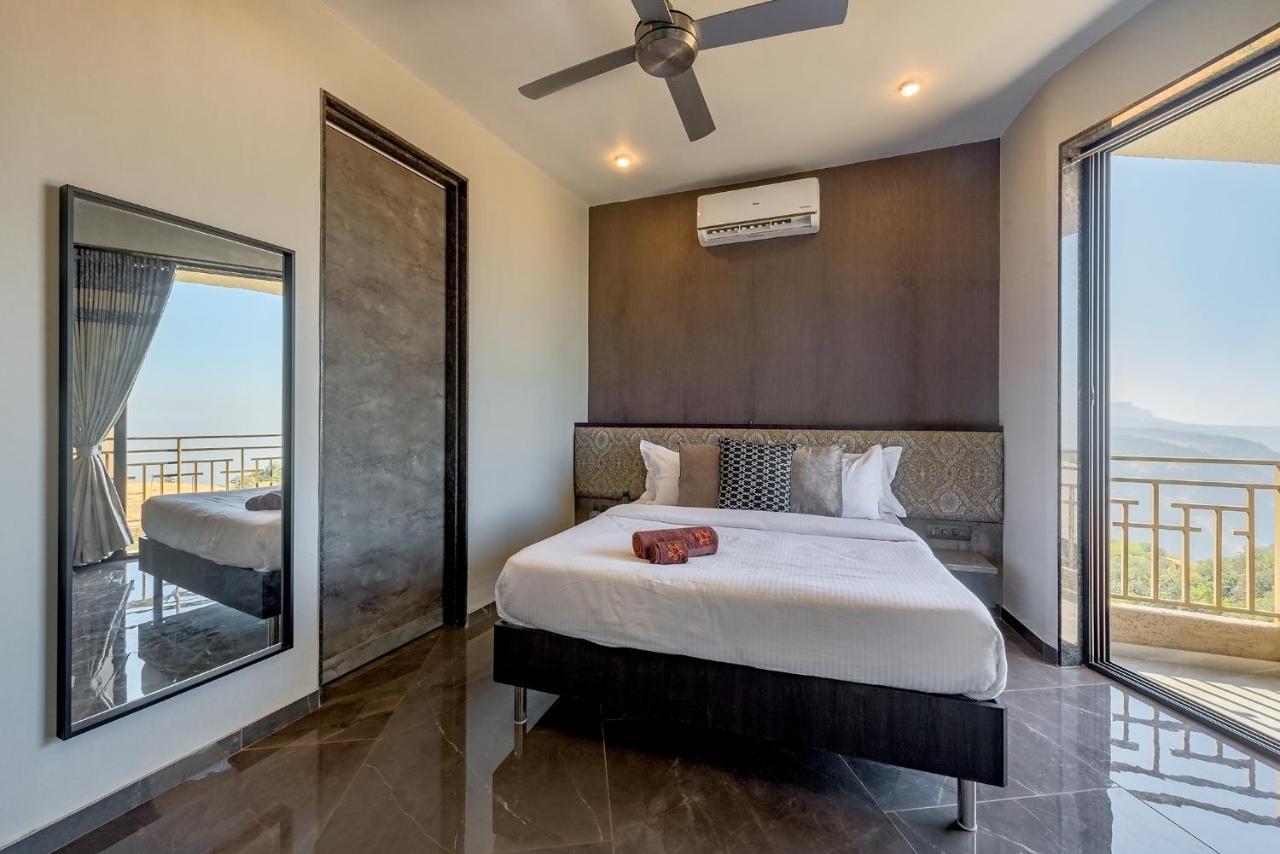 Saffronstays Heavone Trio, Lonavala Exteriör bild