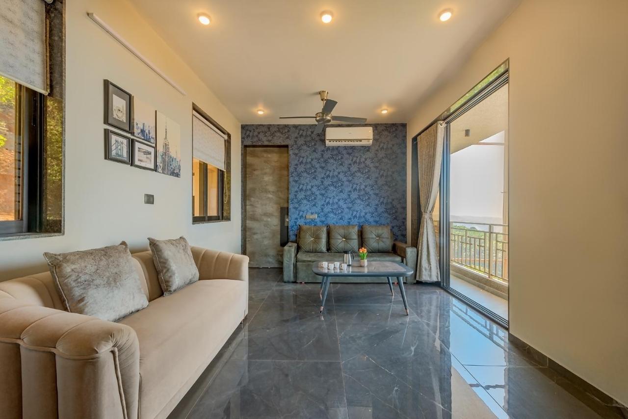 Saffronstays Heavone Trio, Lonavala Exteriör bild